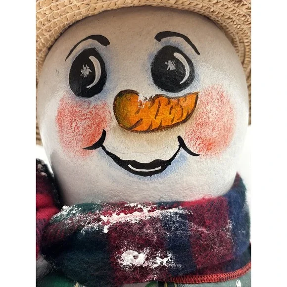 Large Gourd Christmas Snowman Hand Painted Folk Art Signed 16" - Picture 2 of 10
